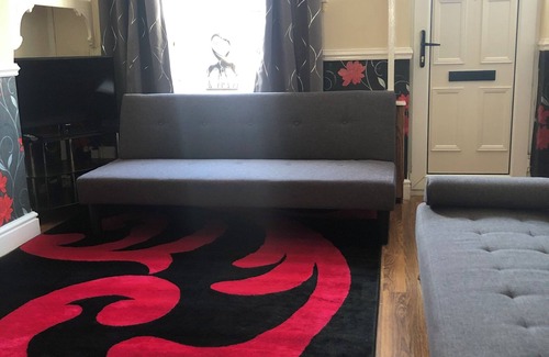 West Kirby Casa | Wee 2 bed house centre West Kirby Marine lake, Beach, Cafes, Restaurants, Shops