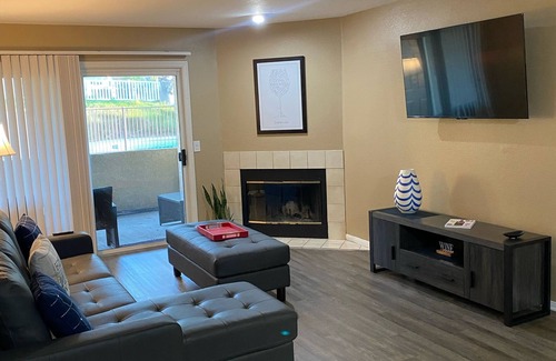 Temecula Condominio | Weekend Wine Getaway