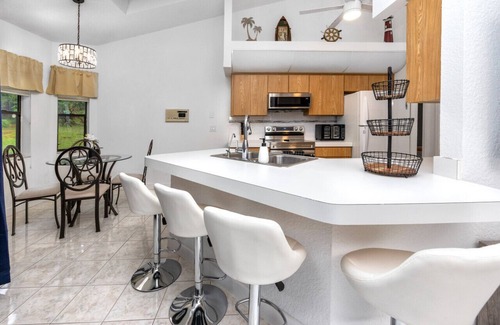 Bayport Casa | Weeki Wachee House - Private Pool & Nearby to Nature Preserves