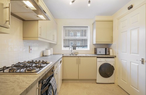 Hartwell Casa | WeeklyDeal|Relocation|Family|WiFi|Sleeps6