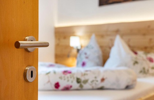 Feldthurns Apartamento | Wegscheiderhof Apt Gartenwohnung