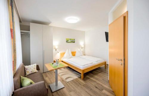 Illmitz Cama Y Desayuno | Weingut Gastehaus Palkowitsch