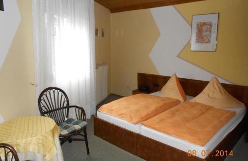 Graach Hotel | Weinhaus Hotel zum Josefshof
