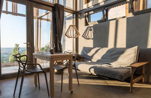 Deutsch Schuetzen-Eisenberg Casa | Weinloft II by WEINLOFTS