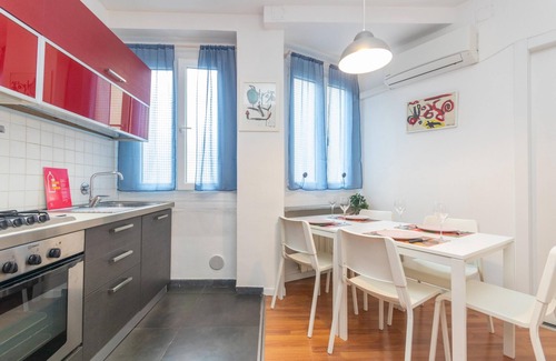 Historic Centre Apartamento | Weiss Haus by Wonderful Italy