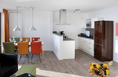 Plau am See Apartamento | Weisses Haus Plau - Apartamento con vista al lago - SUITE (EC)
