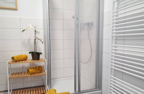 Brandenburg an der Havel Apartamento | Welcome to HOGULU - House 1, Apartment 5 in Brandenburg an der Havel!