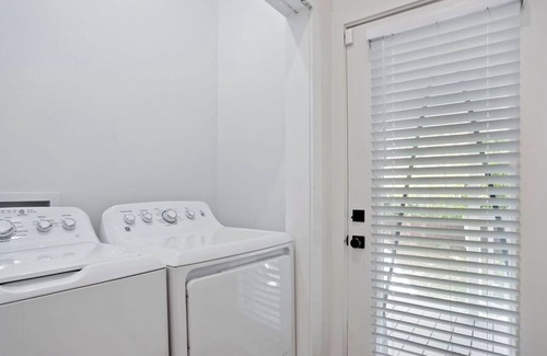 Mechanicsville Casa | Welcome 2 Windsor- 2 bedroom Ranch