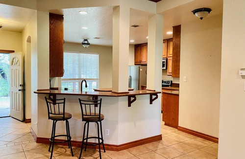 Leakey Casa | Welcome anytime, 55 yards to the Frio river