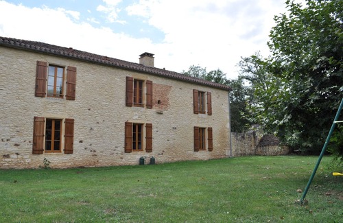 Puy-l'Eveque Cabaña | Bienvenida en Cerrada del mayne, antigua explotación del quercy