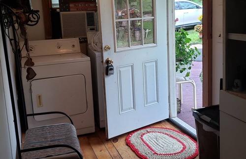 New Straitsville Casa | Welcome ATVS & Multiple Pets! No weight limits and multiple pets allowed.