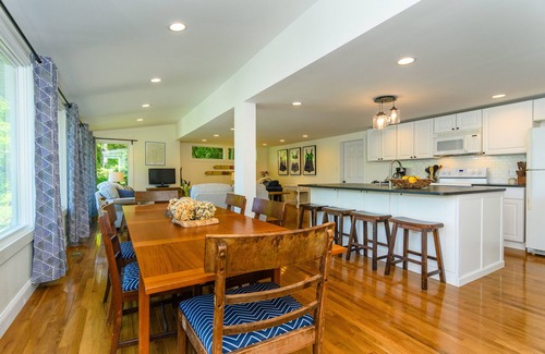 Lake Lure Casa | ❤️❤️ ❤️❤️Lakefront casa reformada con impresionantes vistas en una cala tranquila