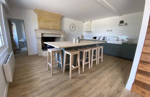 Gardegan-et-Tourtirac Casa | Welcome "Chai We"! Completely renovated house near Saint Emilion