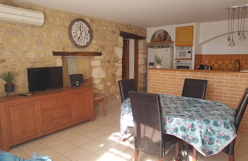 Aigueze Casa | Bienvenido "Chez Romane" Aiguèze
