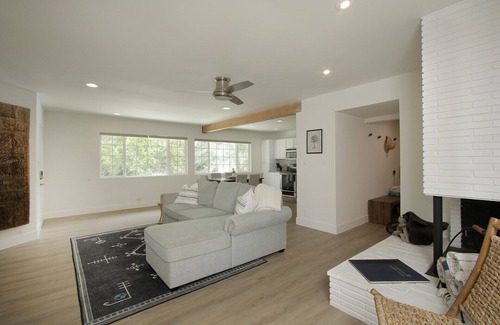 Palm Springs Casa | Welcome DIHP, Private 1 Acre Gated, Ample Parking! #Permit 000748