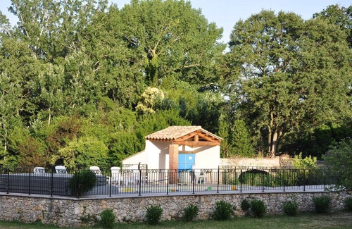 Boisset-et-Gaujac Cabaña | Casa rural con piscina cerca de Anduze y Cevennes