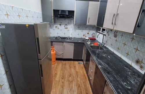 Islamabad Cabina | Welcome Lodges... Cozy 2-bedroom lodge with WiFi and AC in delightful Islamabad