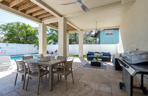 Mid Island Casa | Welcome to 5545 Palmetto Street All NEW! Just Built! Book It NOW! home