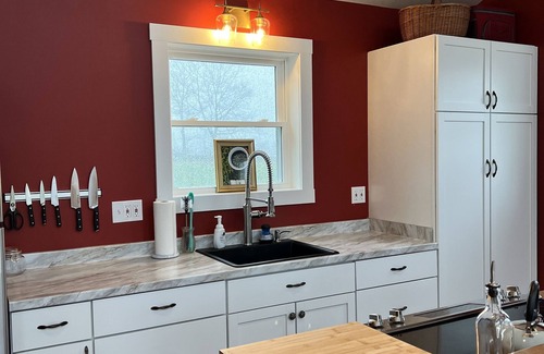 Searsmont Casa | Welcome to Alva’s Retreat located in the heart of Mid-Coast Maine