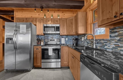 Sugar Grove Cabina | Hermosa Logia en Hocking Hills