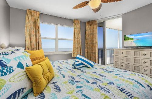 Fort Myers Beach Apartamento | Welcome to Beach Villa's # 602 Vacation Rental - 250 Estero Blvd condo