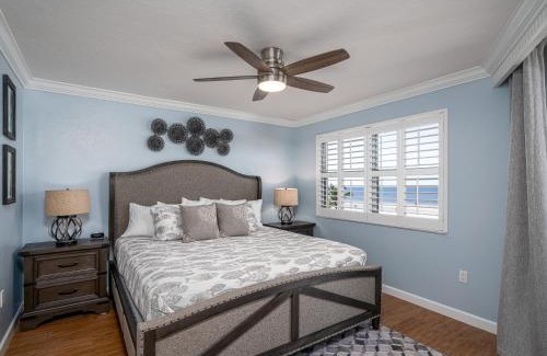Fort Myers Beach Apartamento | Welcome to Beach Villa's # 202 Vacation Rental - 250 Estero Blvd condo