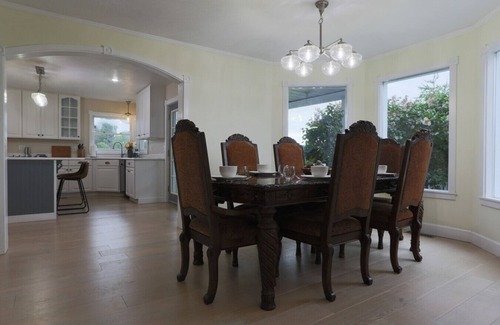 Kachemak Casa | Welcome to Benchwarmer's Bliss!