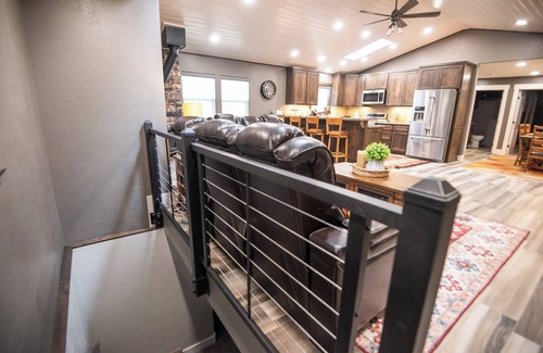 Clark Casa | Welcome to Bennett Creek Cottage in beautiful Clark, Wyoming!