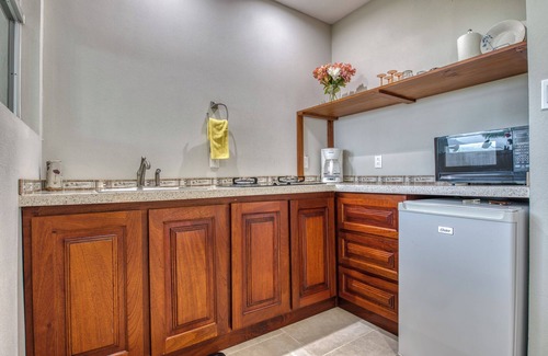 Tronadora Apartamento | Welcome to Casa Blanca guest studio at Vistas Del Lago on Lake Arenal
