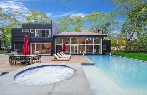 Village of East Hampton Casa | Welcome To Casa Madera Estate At EH Village