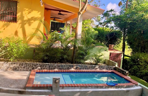 Boca Corona Apartamento | Welcome to Casa Pintada - Your Tropical Escape by the Beach!