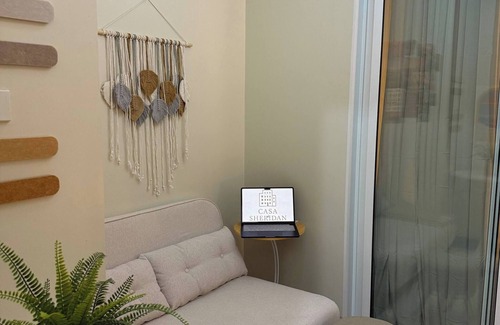 Kapitolyo Condominio | ✨ Welcome to Casa Sheridan ✨ Your cozy escape in the heart of the metro 🌿 Whet