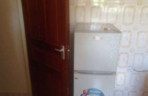 Meru Apartamento | Welcome to Cozy 1-bedroom retreat with WiFi in the heart of charming Meru