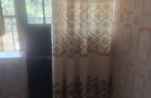 Meru Apartamento | Welcome to Cozy 1-bedroom retreat with WiFi in the heart of charming Meru