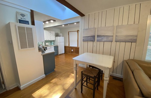 Calvert Beach-Long Beach Casa | Welcome to Hickory House on the Chesapeake Bay!