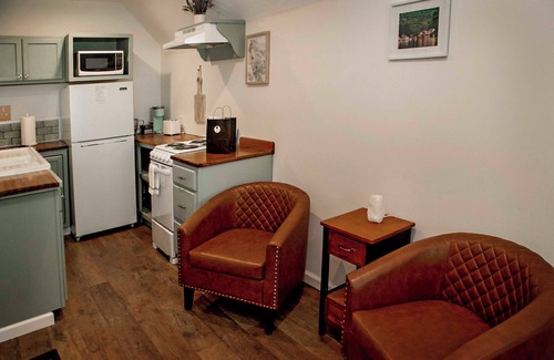 Hammondsport Casa | Welcome to Lil Hickory