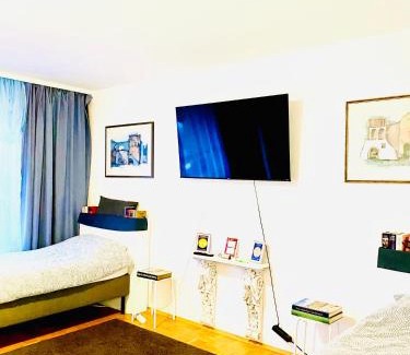 Region Hannover District Apartamento | Welcome to Messe!-Two-Bedroom Apartment&Balcony