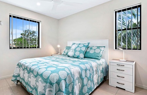 Urangan Apartamento | Welcome to 'Ospreys at the Pier