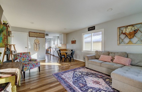 Palmer Lake Casa | Welcome to our 5 bedroom 2 bathroom home in Charming Palmer Lake