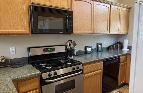 Shaver Lake Cabina | Welcome to our Blue Pine Cabin!
