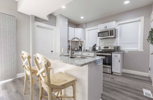 Northeast Kansas City Casa | Welcome to our charming and cozy home in the heart of Kansas City
