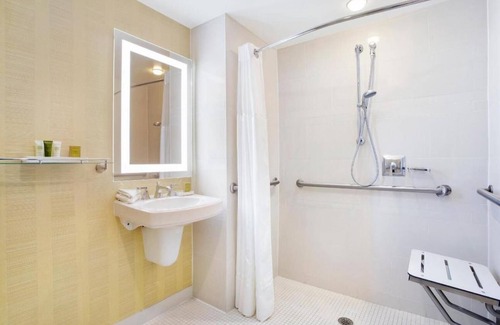Downtown Tampa Apartamento | Welcome to our exquisite hotel, where luxury meets comfort .