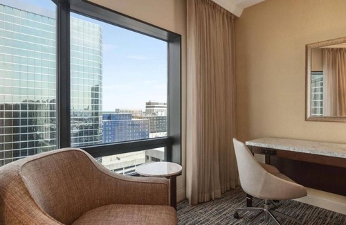 Downtown Tampa Apartamento | Welcome to our exquisite hotel, where luxury meets comfort .