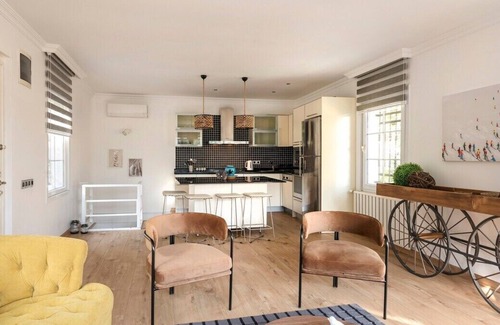 Bebek Casa | Gorgeous Bright Private 2BD Sea View Home! #24