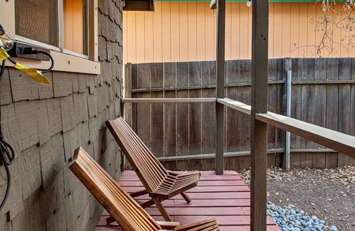 Sugarloaf Cabina | Welcome to our Kozy Cottage. Special Little Gem next to trails...