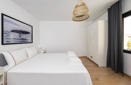Bebek Apartamento | Charming Cozy 2bed/1bath Shoreline Bebek! #95