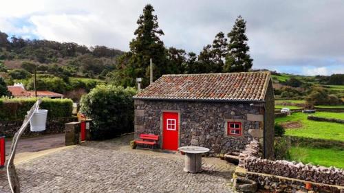 Altares Casa | Welcome to Paradise