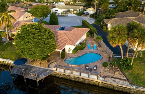 Cypress Lakes Casa | Welcome to Paradise!