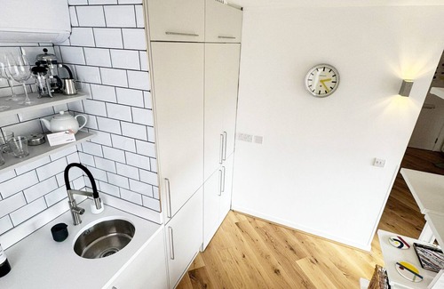 Greenwich West Apartamento | Welcome to SHORT LET 1-3 months fully serviced apartment StudioGMT.