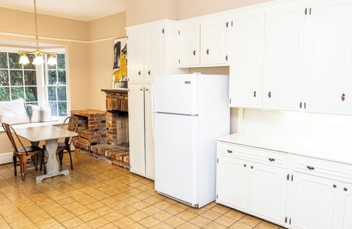 Summerville Casa | Welcome to Summerville! 1.0 miles from the Augusta National